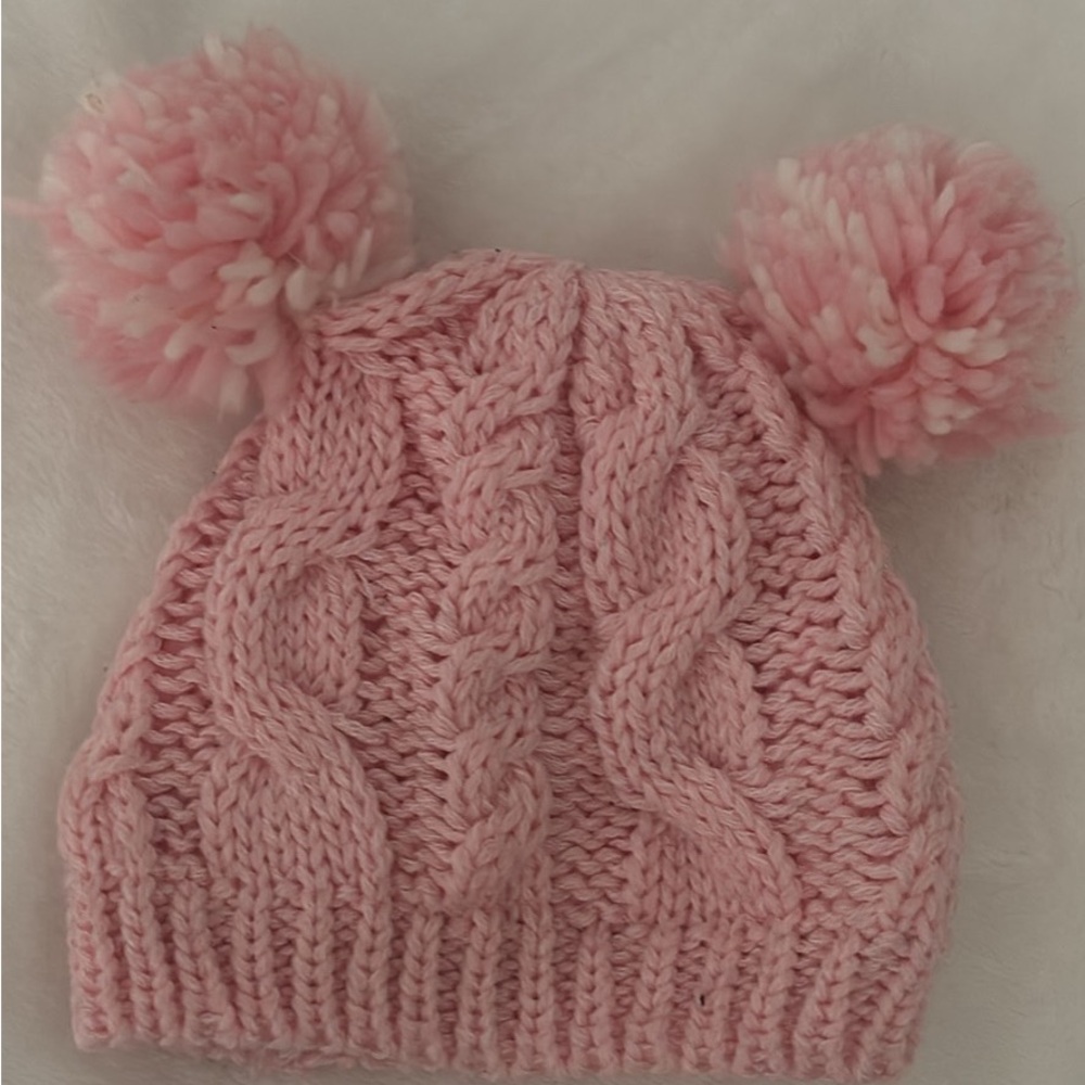 Beanie for baby girl size 12-24 months used twice